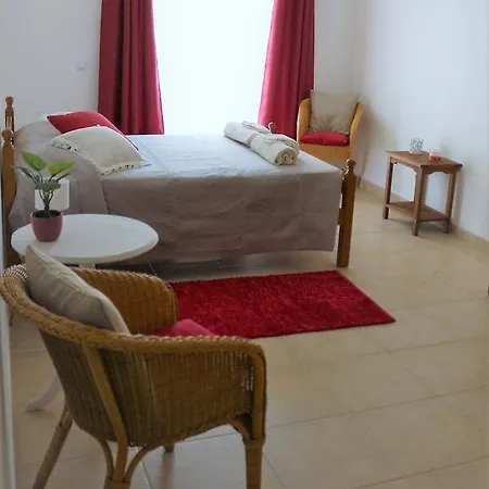 Casa Da Felicidade * Lagos