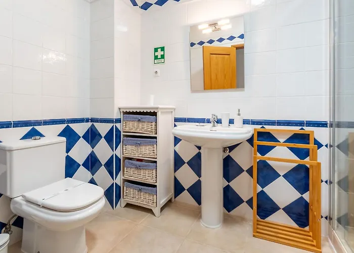 Tropical 2 Bdr In Centre By Lovelystay Apartamento *